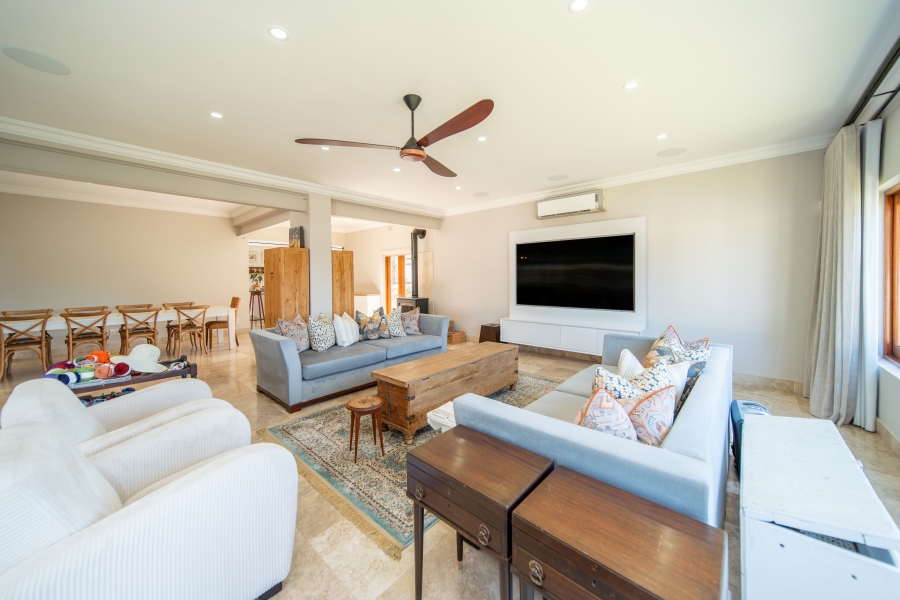 5 Bedroom Property for Sale in Vincent Eastern Cape